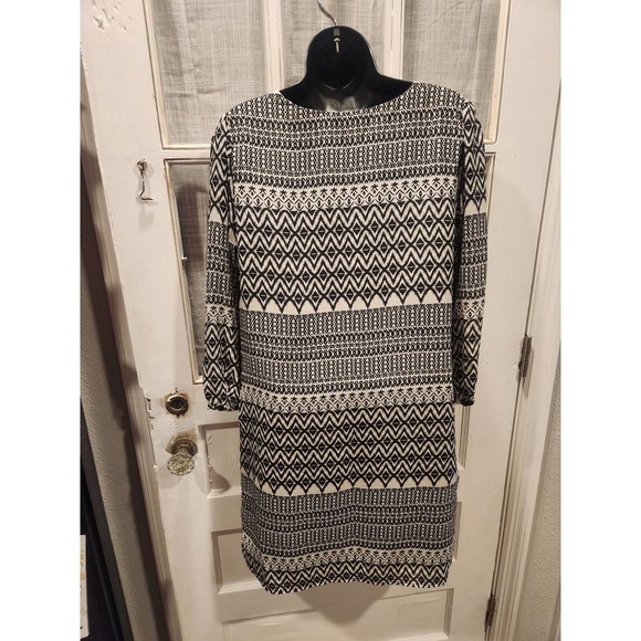 Piper Lime Black and White Geometric Patterned‎ Dress - Picture 3 of 4